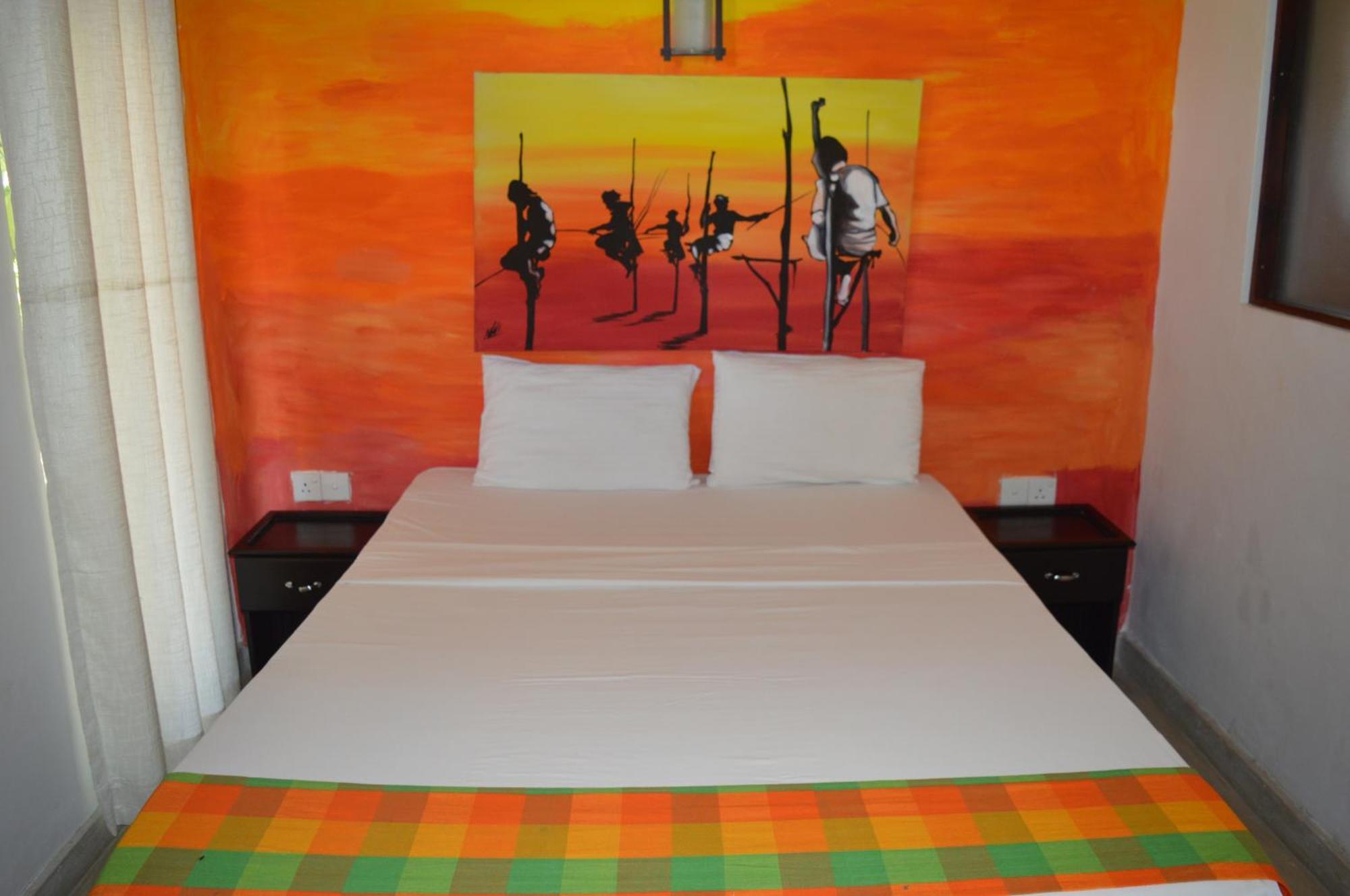 Maple Leaf Hotel เนกอมโบ ภายนอก รูปภาพ